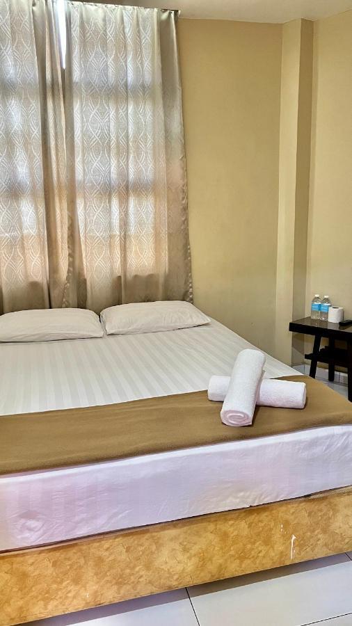 Hotel Lavender Inn Malacca Exteriör bild