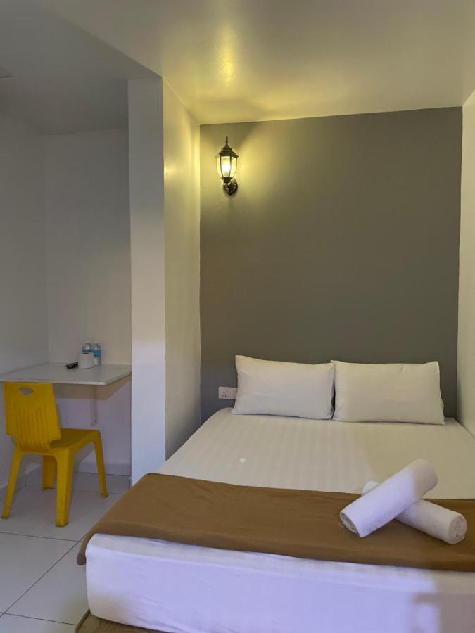 Hotel Lavender Inn Malacca Exteriör bild
